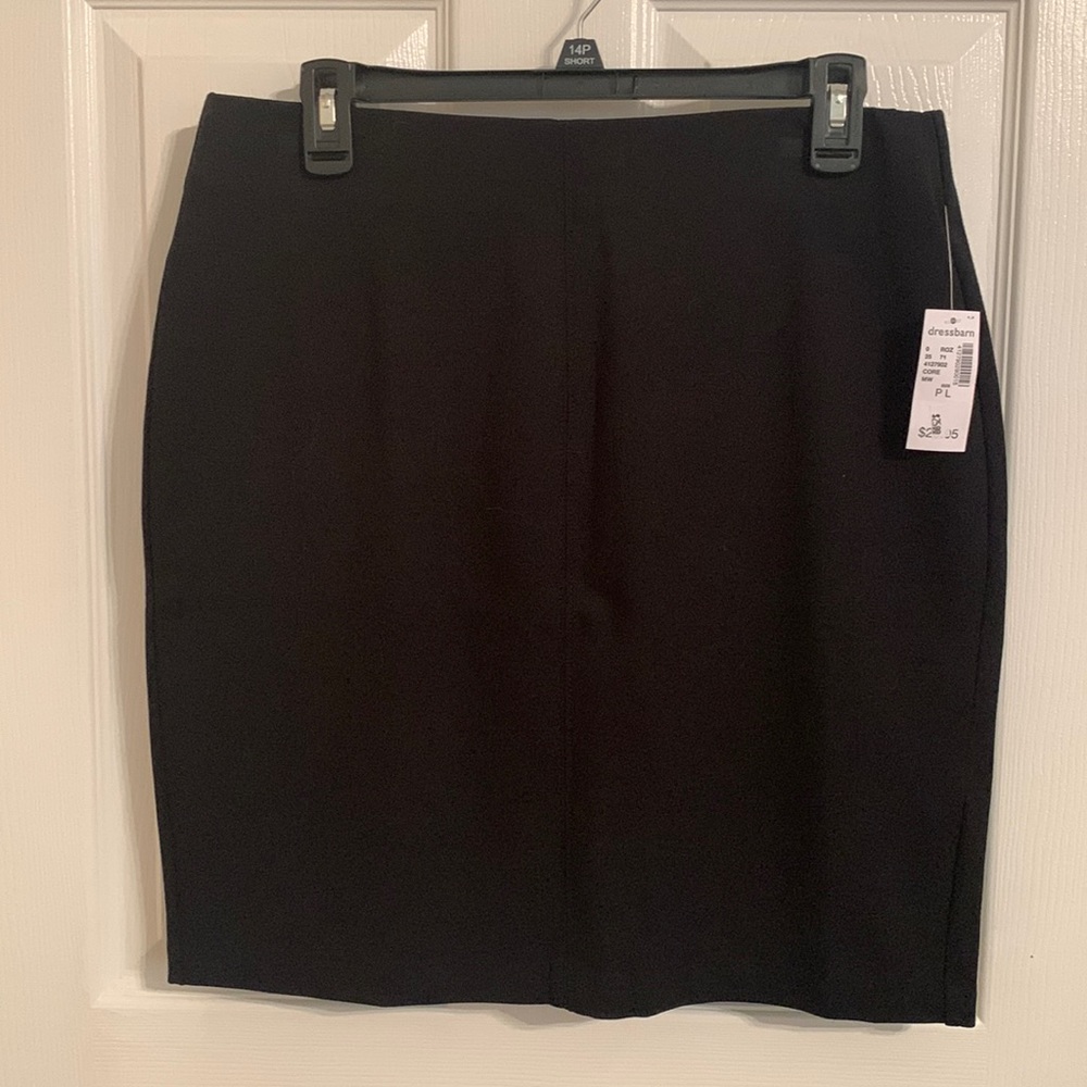 Roz & Ali black skirt petite size L